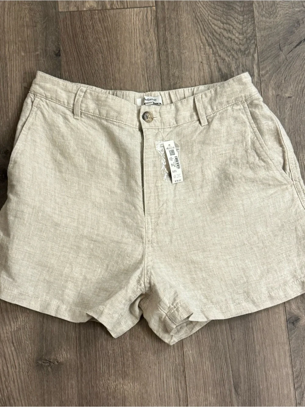 New! Madewell The Zoe Short in 100% Linen.